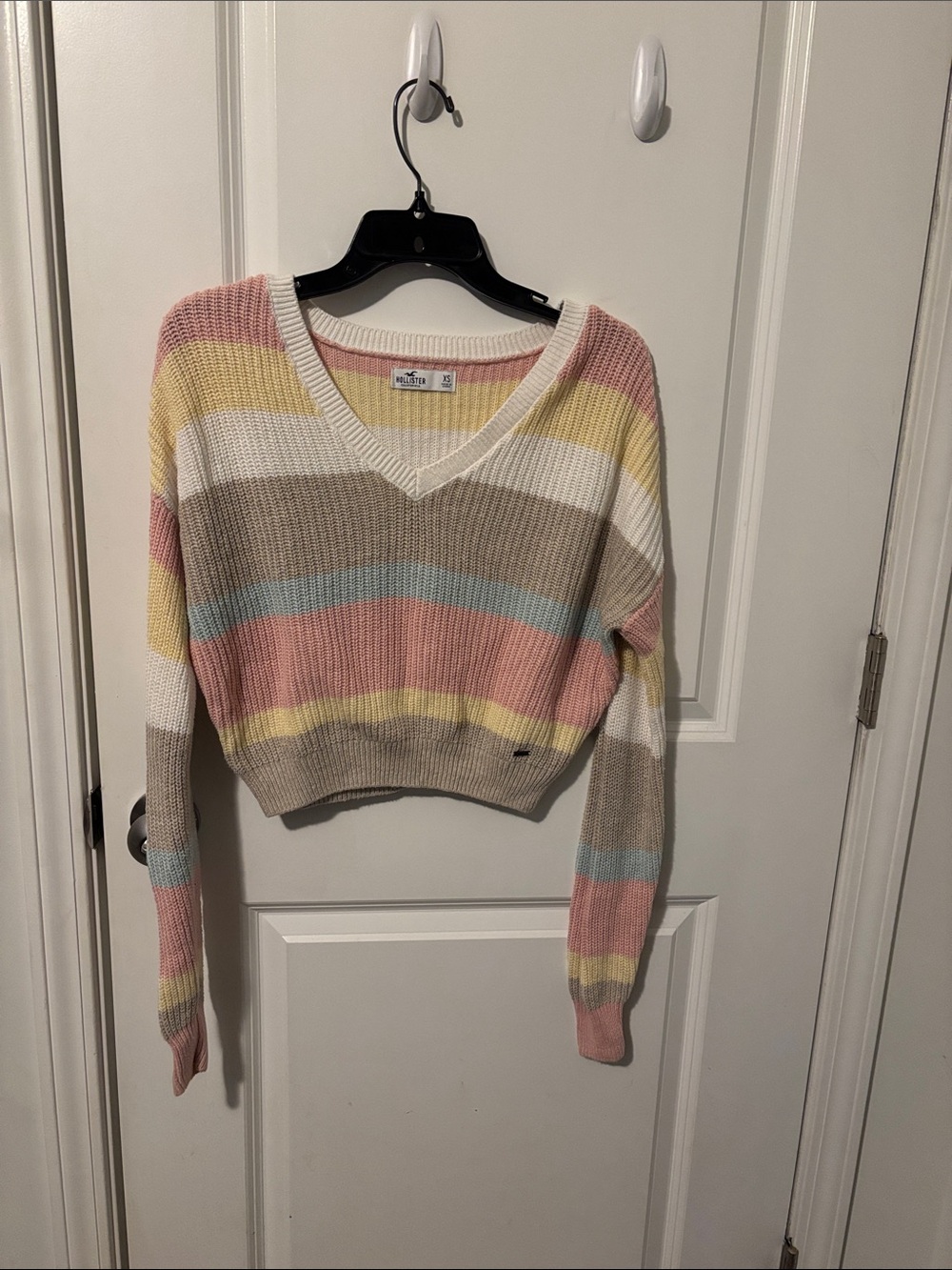 Hollister Pastel Striped V-Neck Cropped Sweater - Pink, Yellow, Blue, Cream, Tan